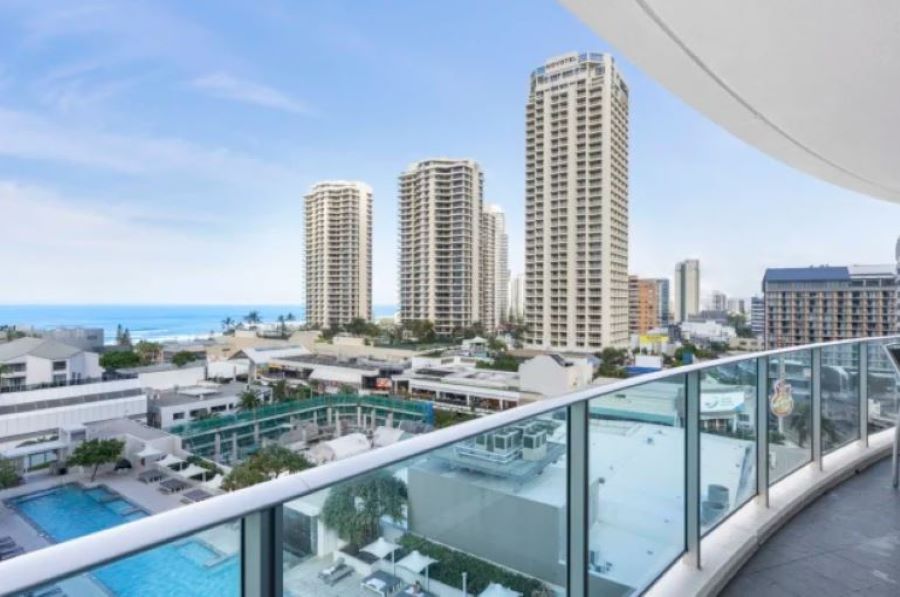 The apartment located in The Hilton Surfers Paradise Hotel & Residences was part of 96 properties being auctioned at The Event 2023.  